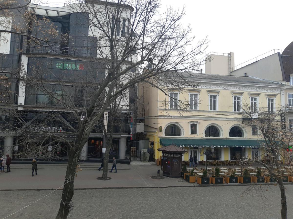 Hotel Reno On Deribasovskaya Odessa Exterior foto